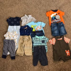 Lot of 0-3 month clothes.